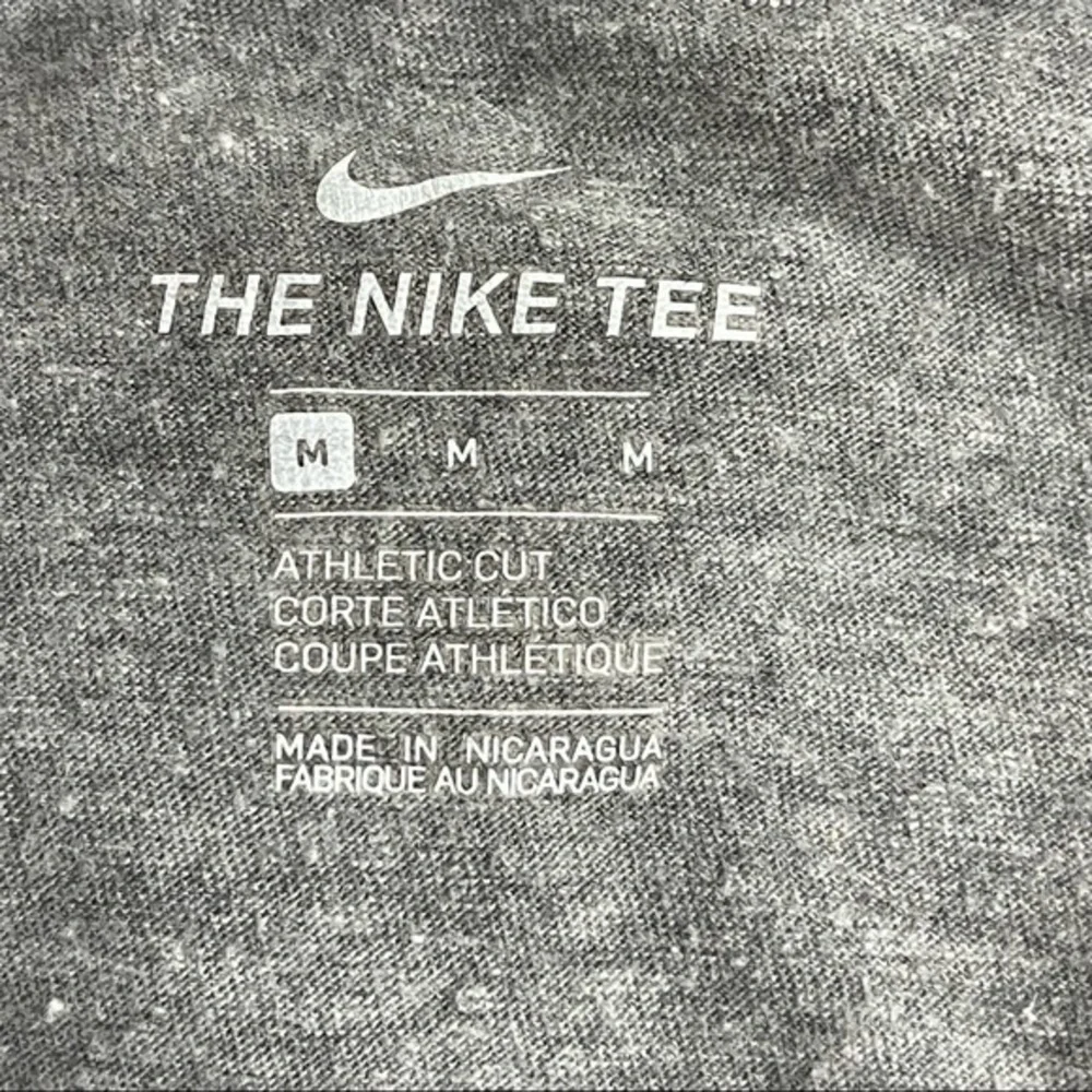 Nike Gray The Nike Tee Short Sleeve Scoop Neck T-Shirt